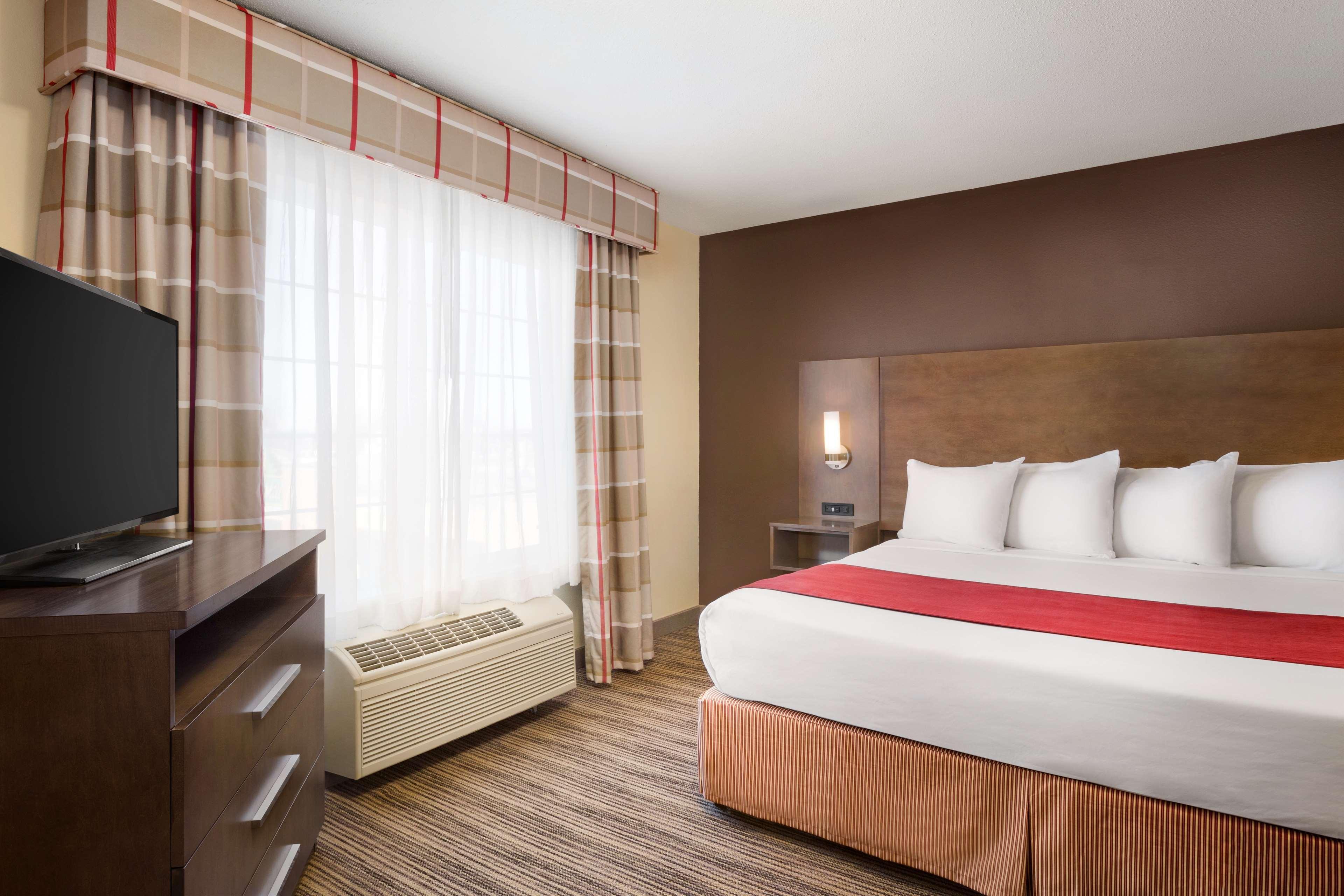 Country Inn & Suites By Radisson, Albert Lea - Austin Exterior photo