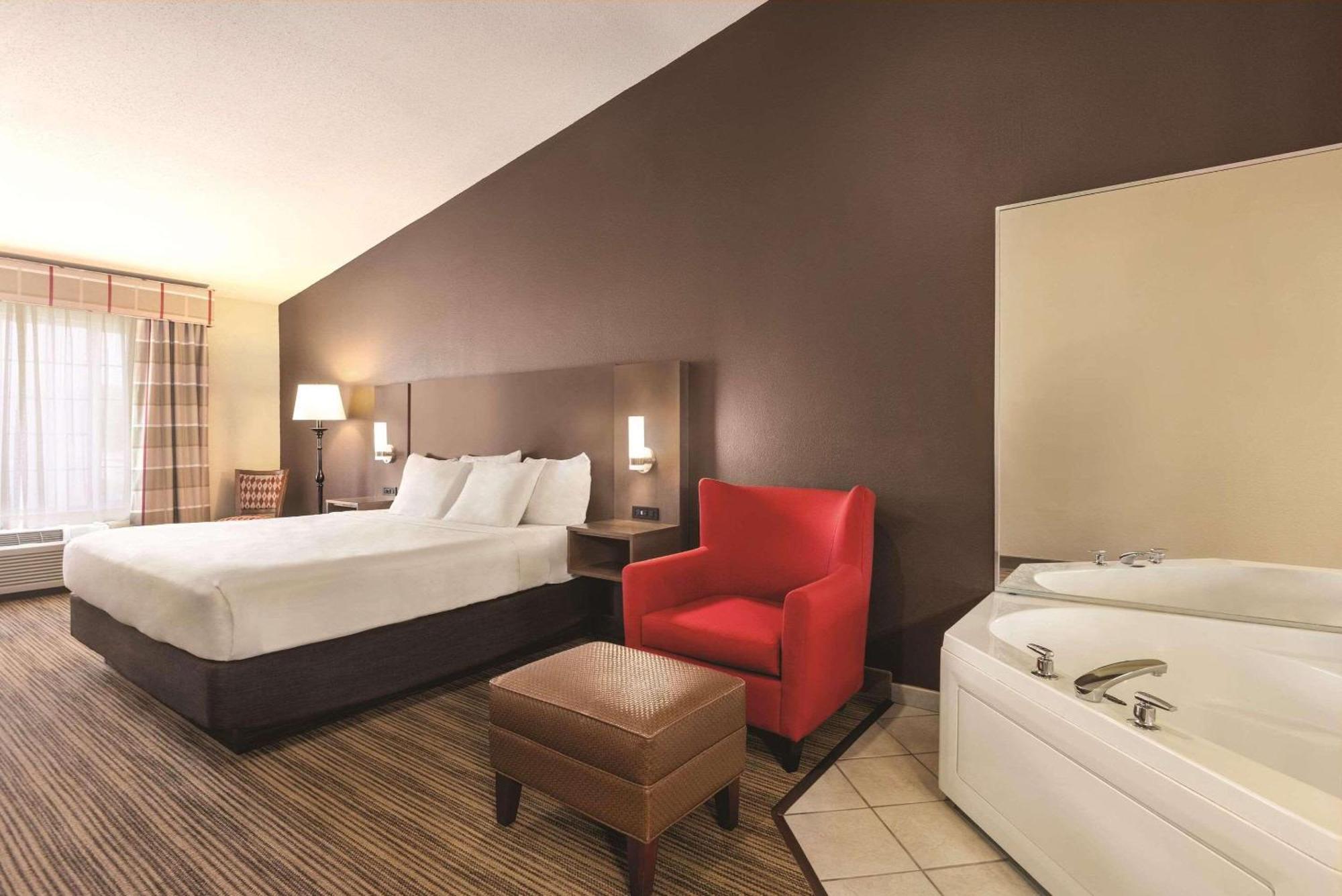 Country Inn & Suites By Radisson, Albert Lea - Austin Exterior photo