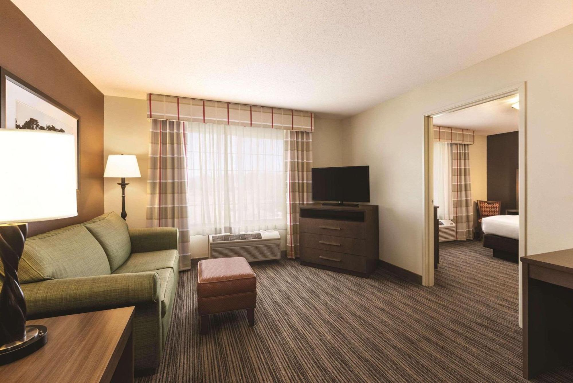 Country Inn & Suites By Radisson, Albert Lea - Austin Exterior photo